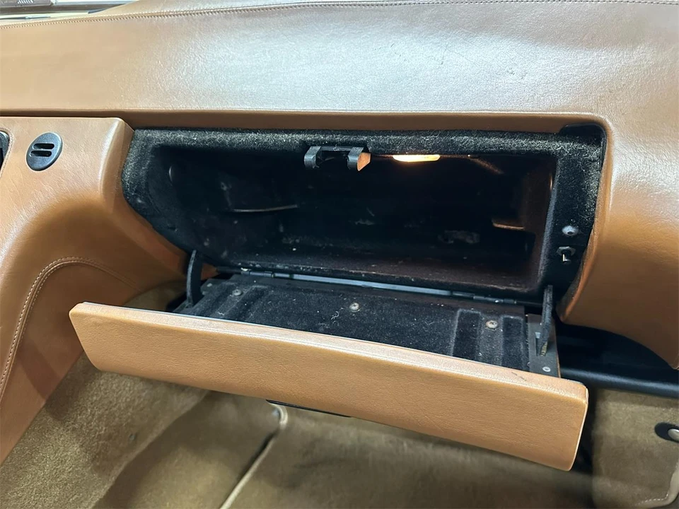1982 Porsche 928 - Image 25 of 31