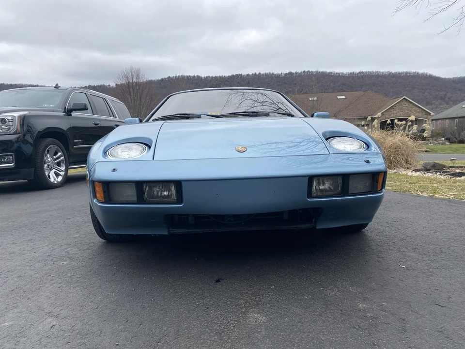 1982 Porsche 928 - Image 5 of 31