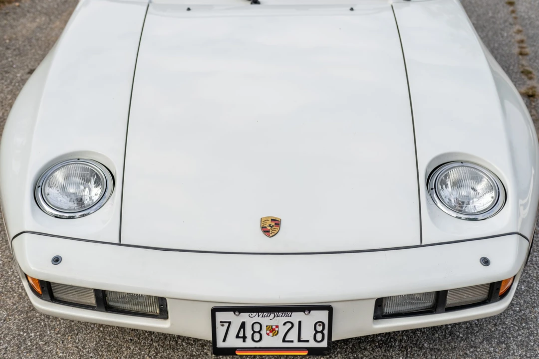 1982 Porsche 928 - Image 12 of 31