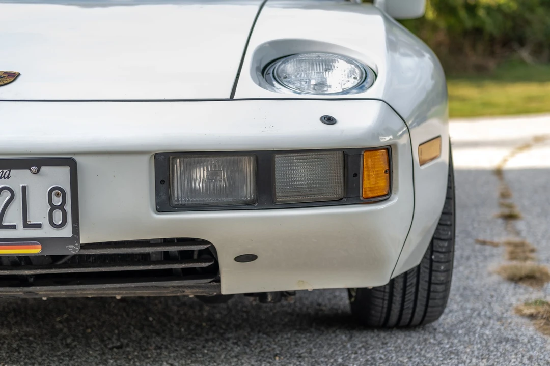 1982 Porsche 928 - Image 16 of 31