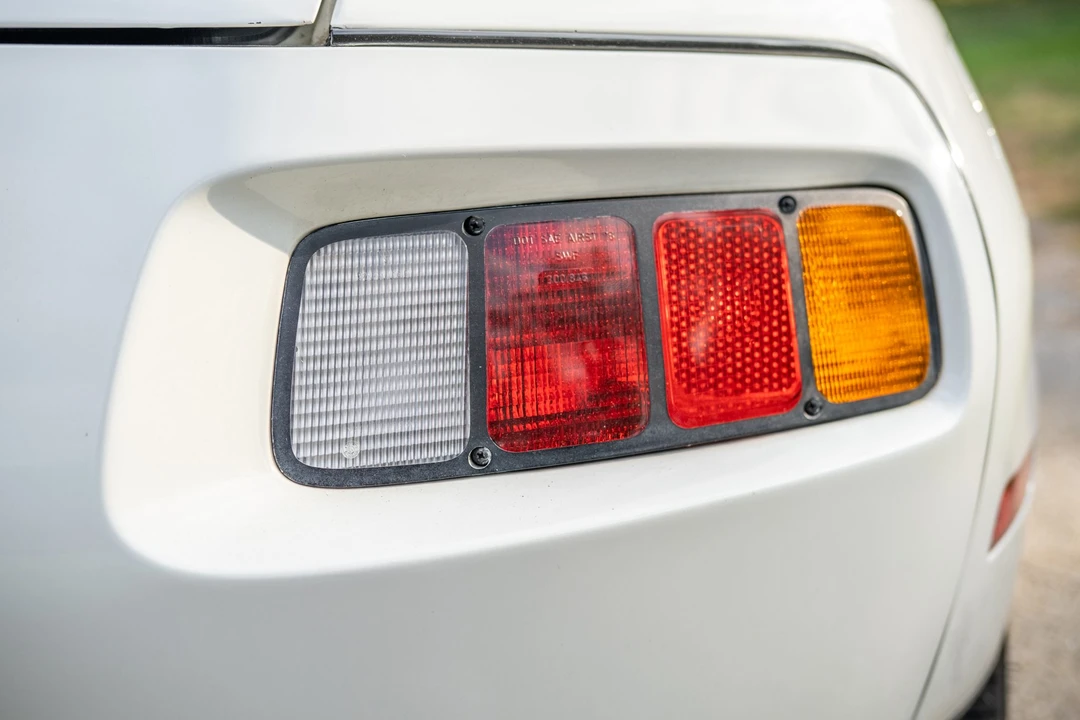 1982 Porsche 928 - Image 22 of 31