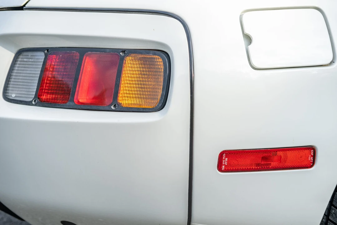 1982 Porsche 928 - Image 24 of 31
