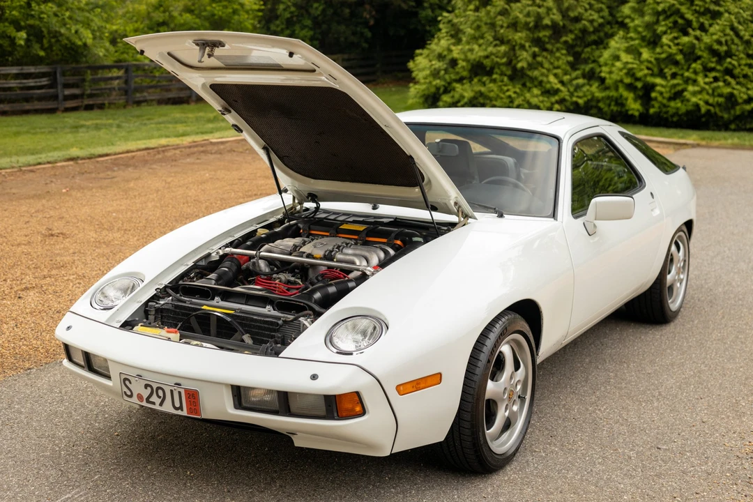 1982 Porsche 928 - Image 22 of 31