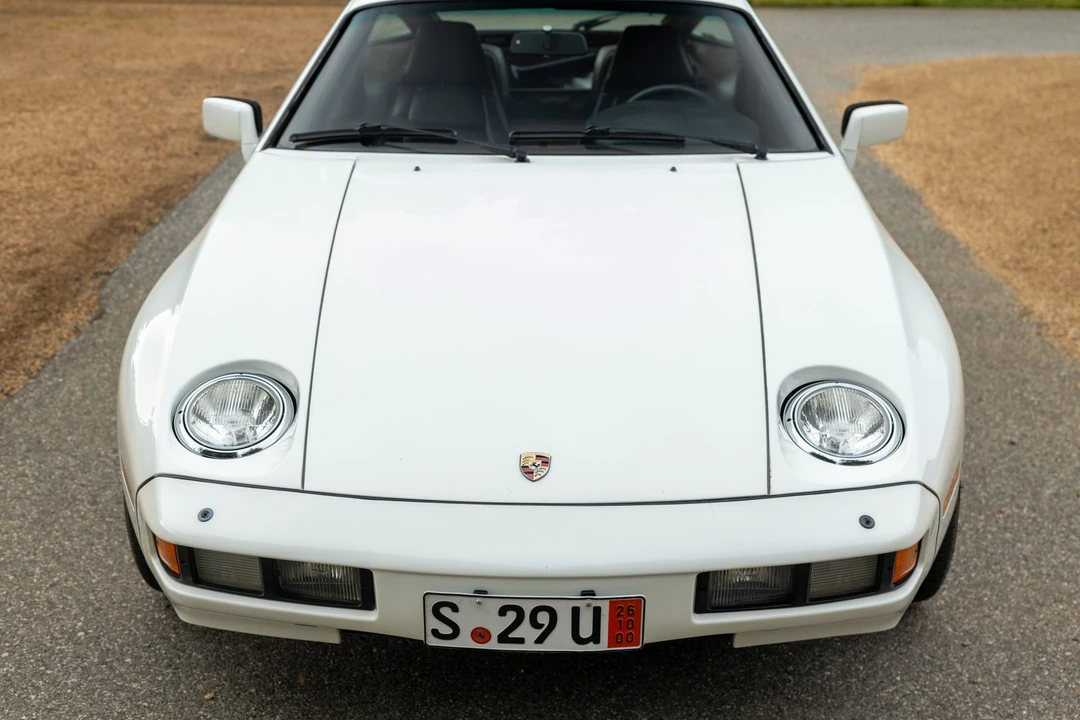 1982 Porsche 928 - Image 26 of 31