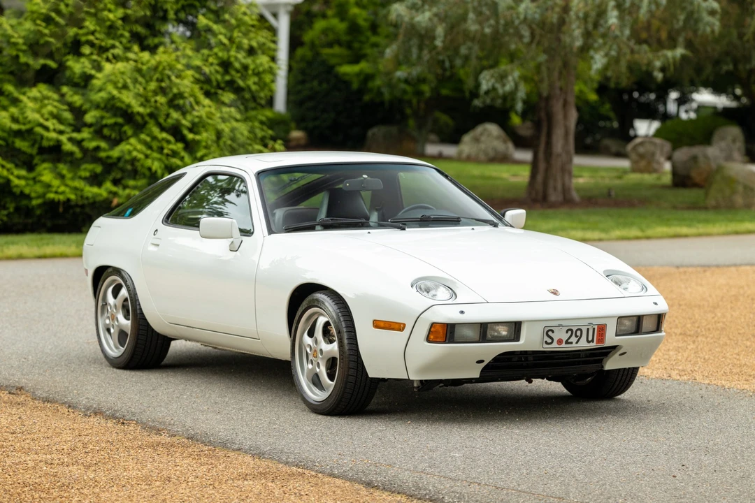 1982 Porsche 928 - Image 9 of 31