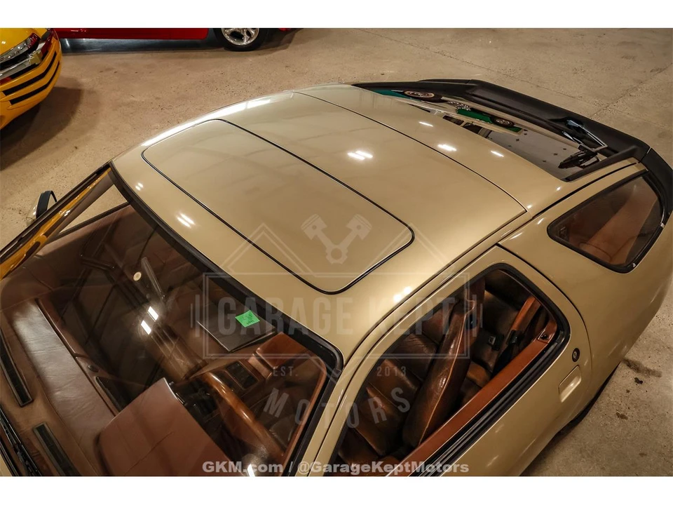 1982 Porsche 928 - Image 26 of 31
