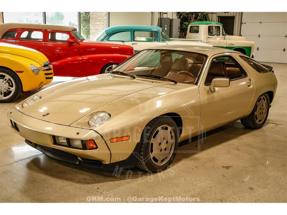1982 Porsche 928 - Image 22 of 31
