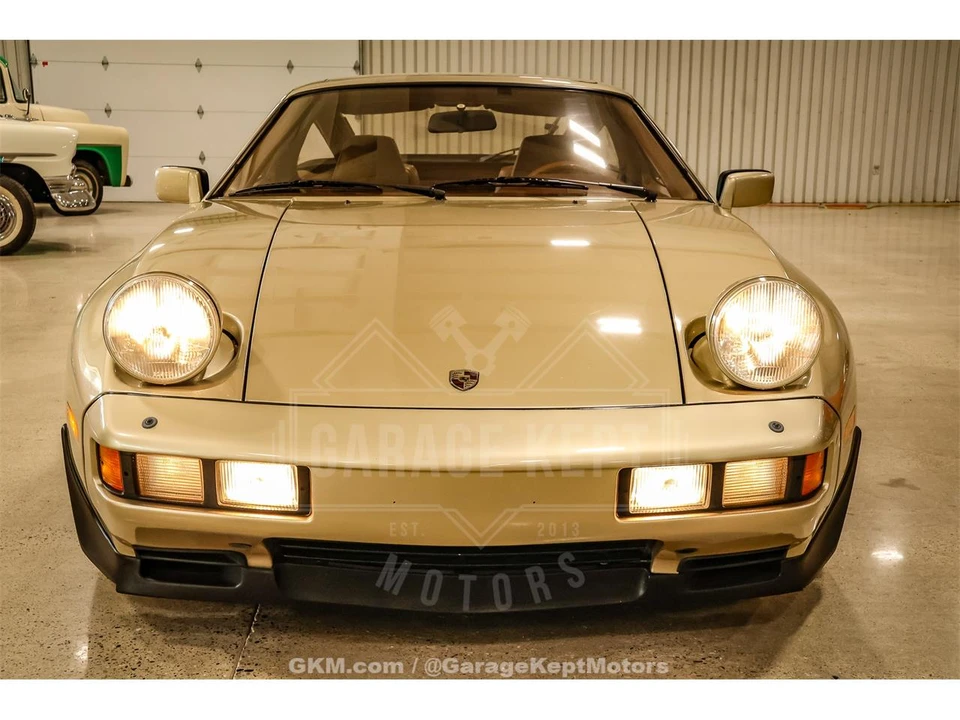 1982 Porsche 928 - Image 19 of 31