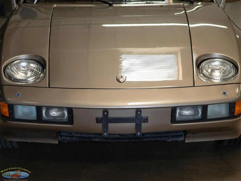 1982 Porsche 928 - Image 15 of 31