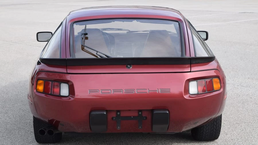 1982 Porsche 928 - Image 12 of 12
