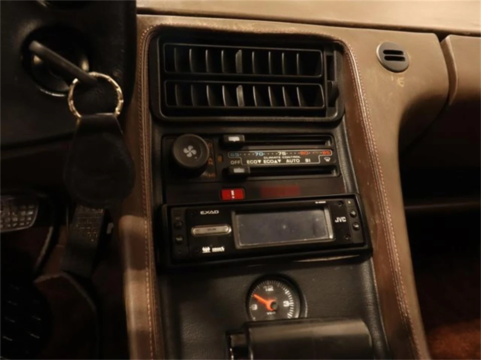 1982 Porsche 928 - Image 7 of 12