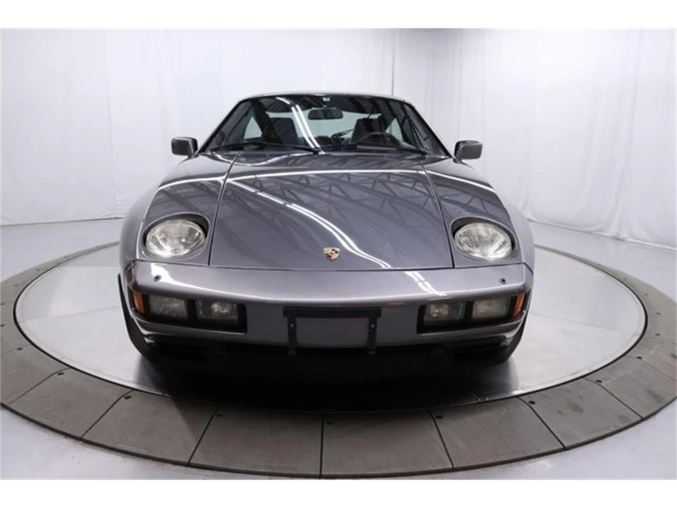1982 Porsche 928 - Image 3 of 31