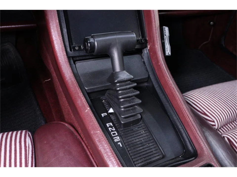 1982 Porsche 928 - Image 12 of 31