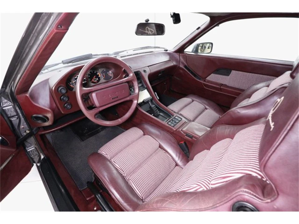 1982 Porsche 928 - Image 9 of 31