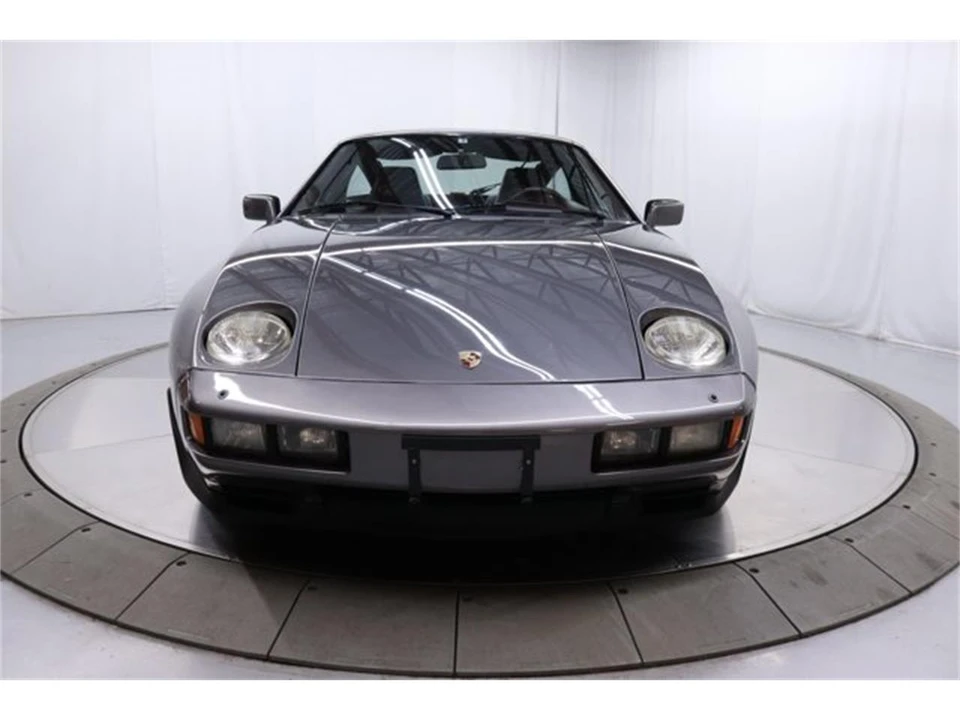 1982 Porsche 928 - Image 3 of 31