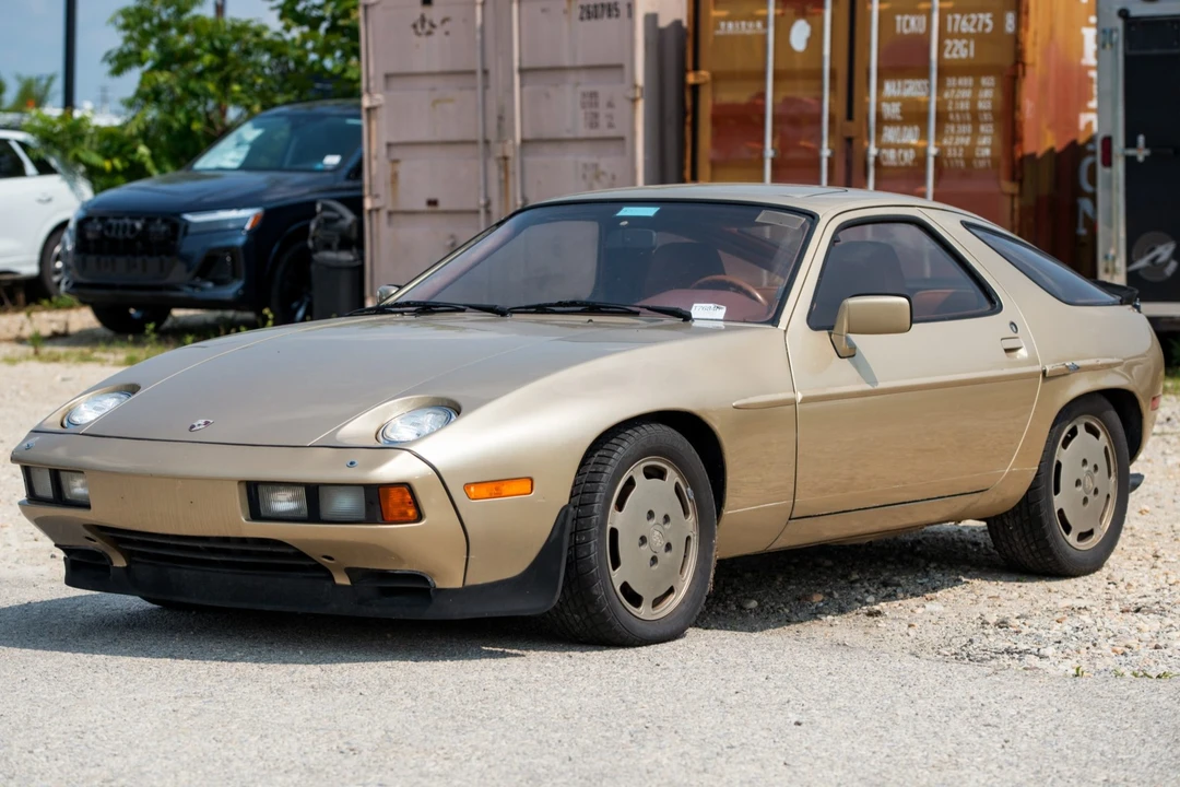 1982 Porsche 928 - Image 1 of 31