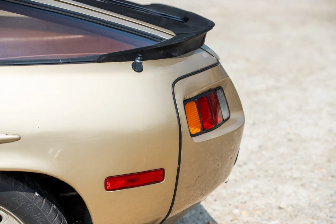 1982 Porsche 928 - Image 14 of 31