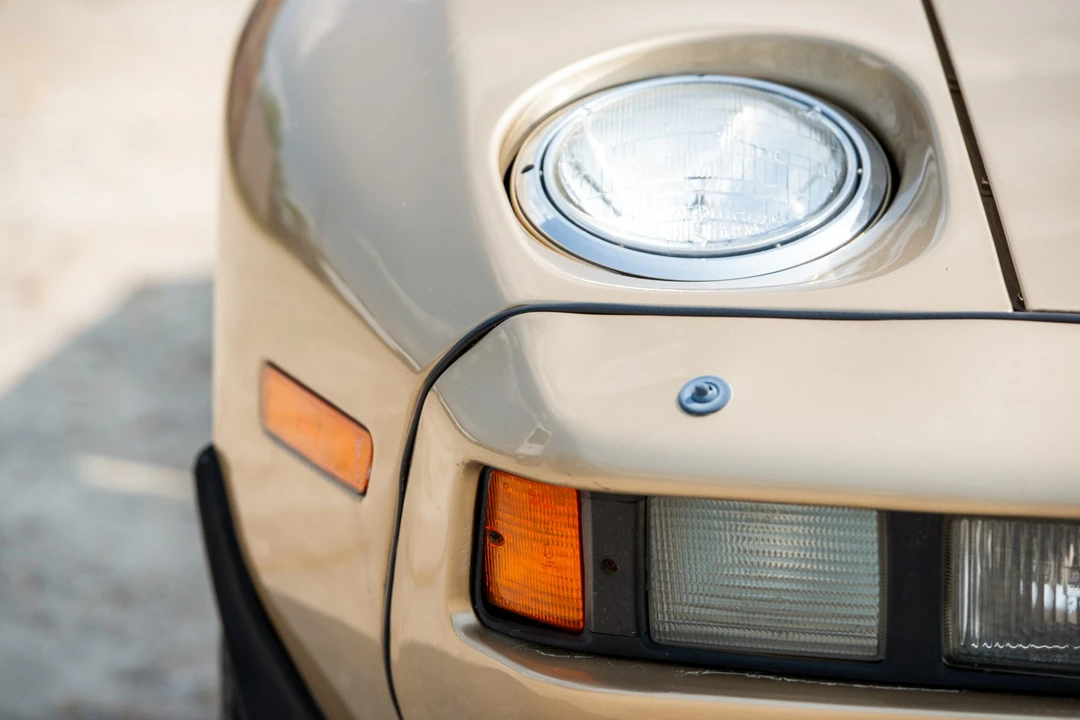 1982 Porsche 928 - Image 25 of 31