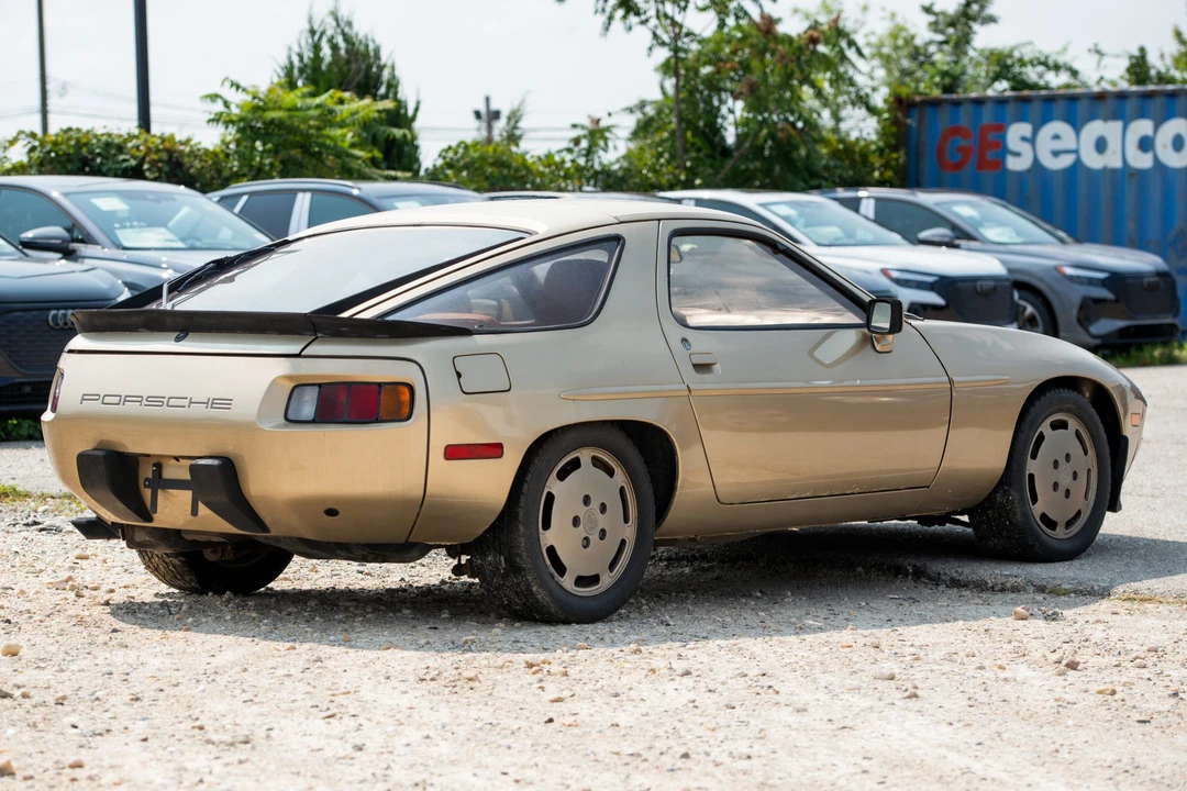 1982 Porsche 928 - Image 6 of 31