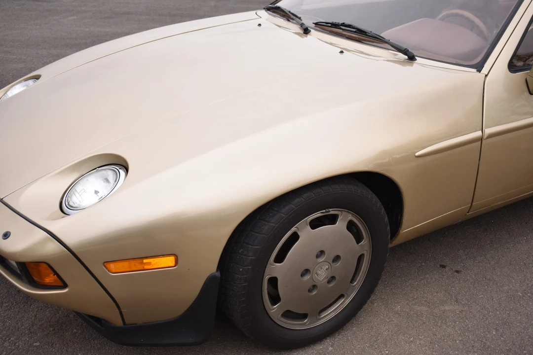1982 Porsche 928 - Image 20 of 31