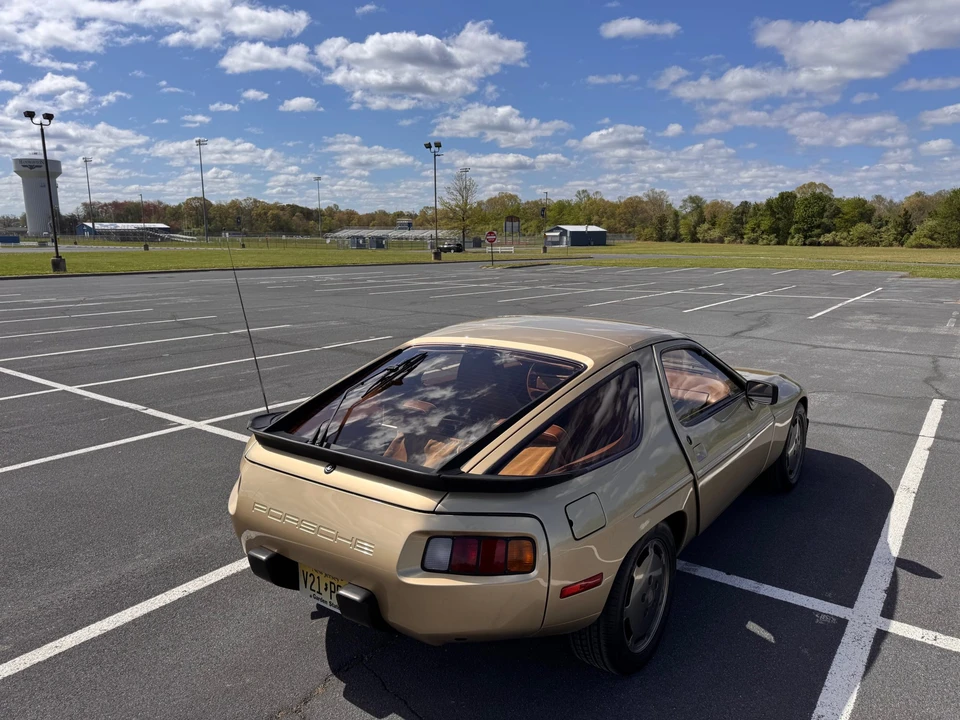1982 Porsche 928 - Image 20 of 31