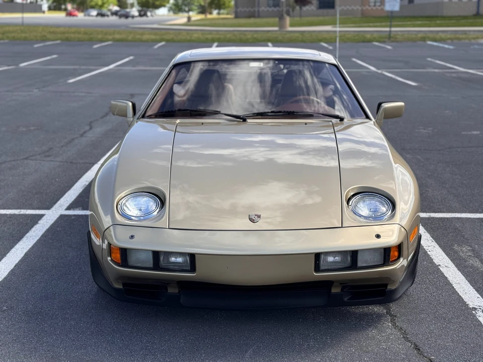 1982 Porsche 928 - Image 11 of 31