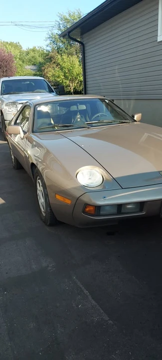 1982 Porsche 928 - Image 5 of 5