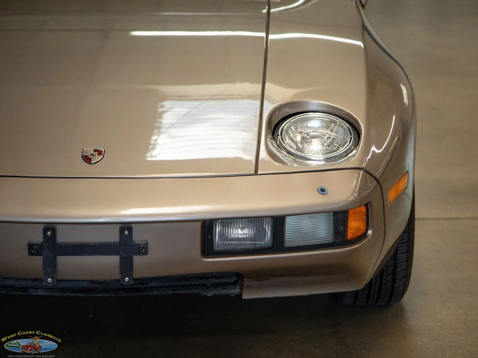 1982 Porsche 928 - Image 17 of 31
