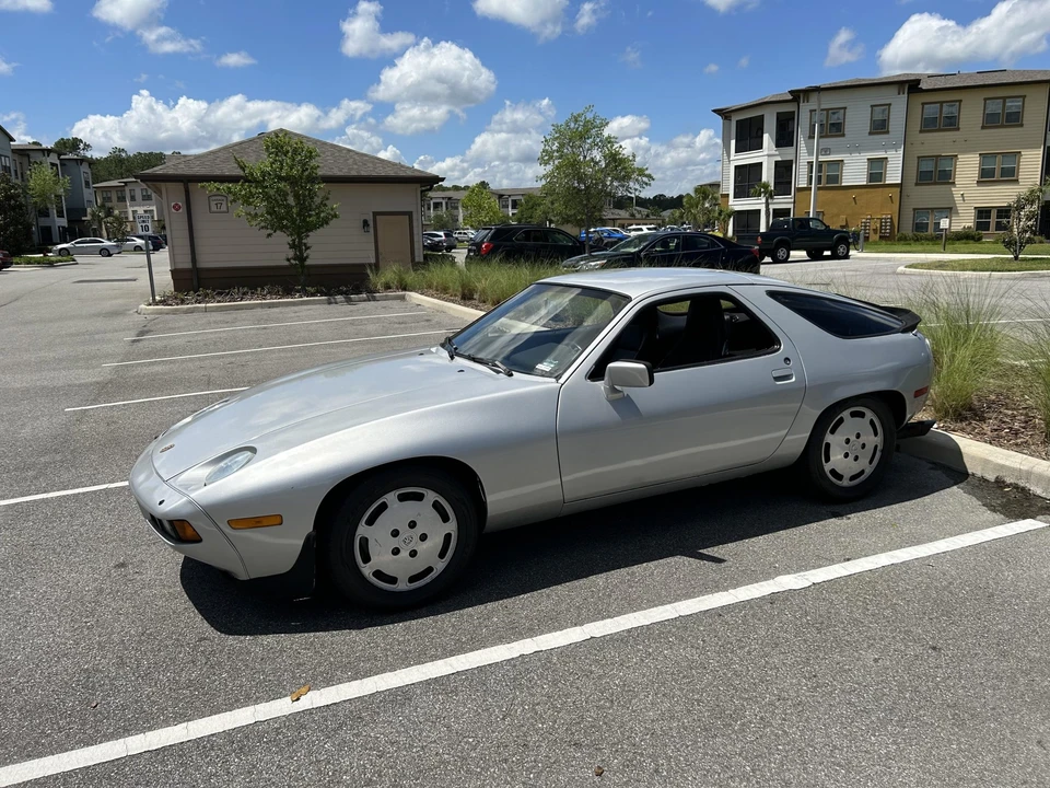 1982 Porsche 928 S - Image 5 of 31