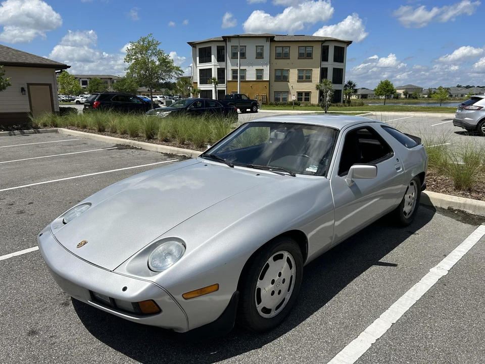 1982 Porsche 928 S - Image 4 of 31