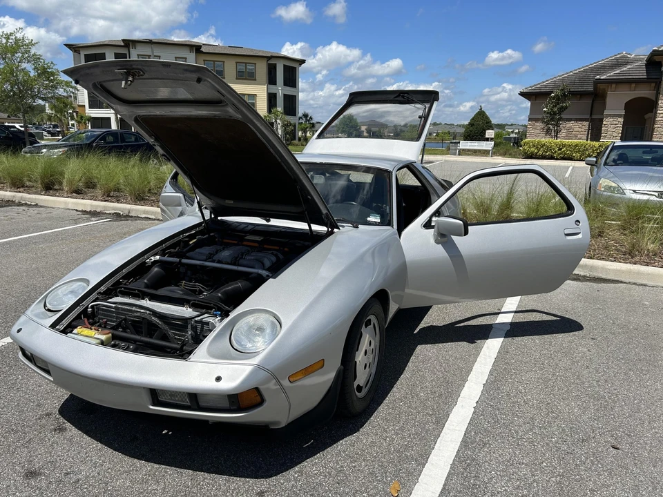 1982 Porsche 928 S - Image 20 of 31