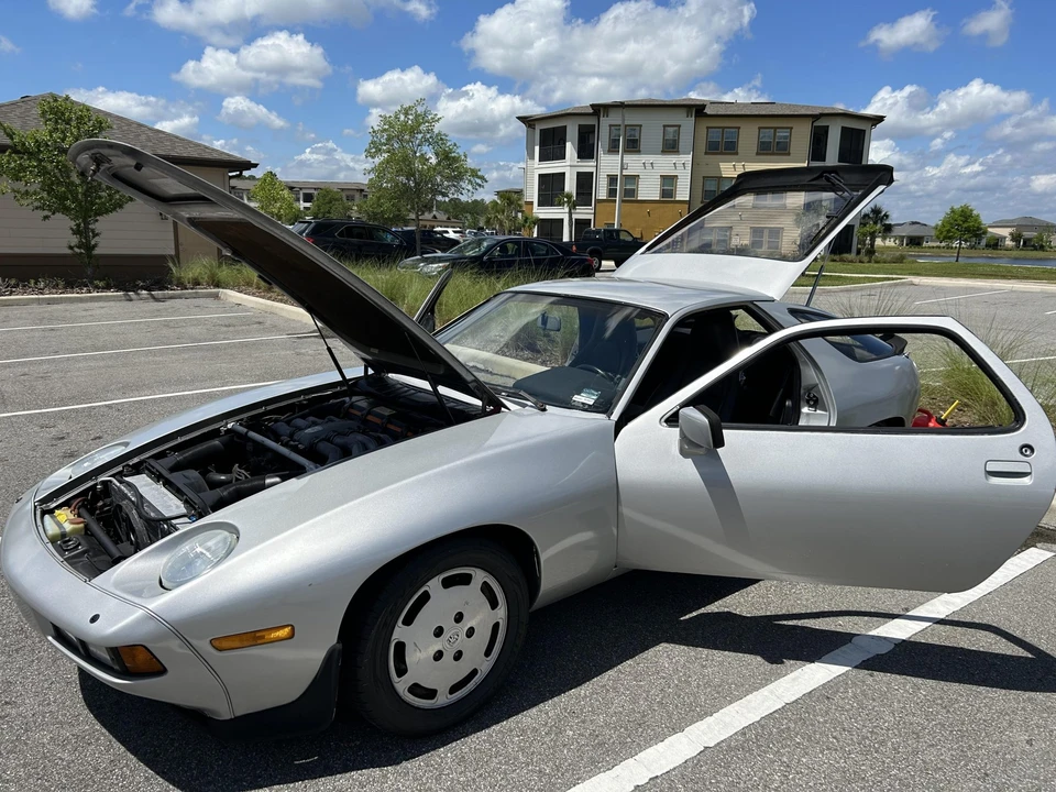 1982 Porsche 928 S - Image 21 of 31