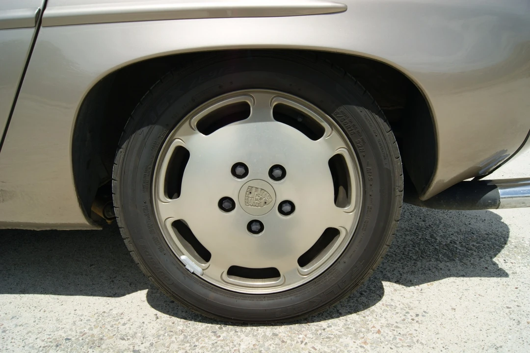 1982 Porsche 928 S - Image 19 of 31