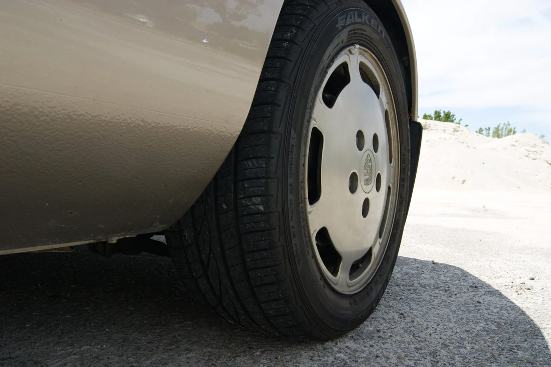 1982 Porsche 928 S - Image 15 of 31