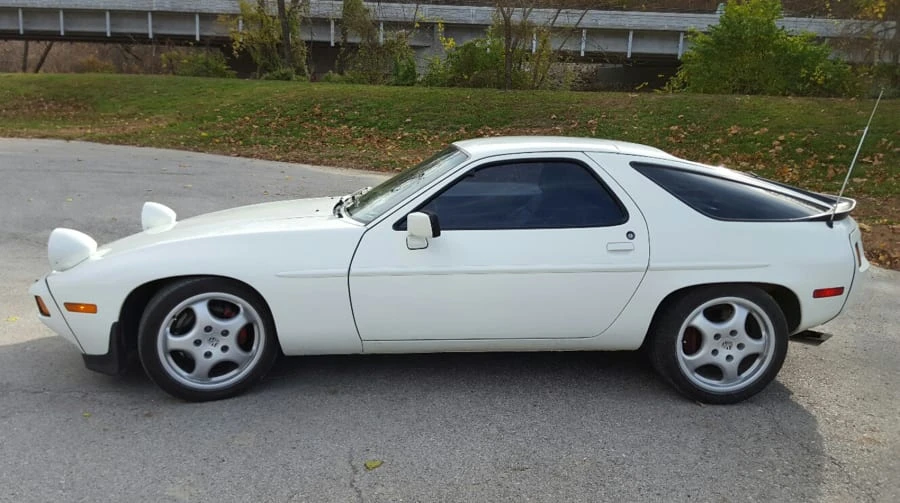 1982 Porsche 928 S - Image 2 of 12