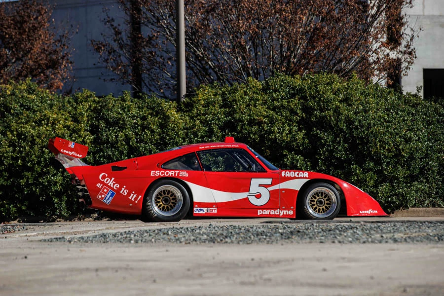 1982 Porsche 934 & 935 - Image 2 of 31