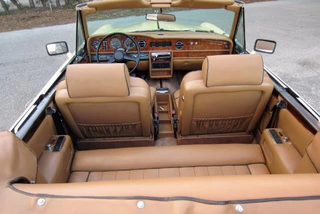 1982 Rolls-Royce Corniche Series I - Image 3 of 5
