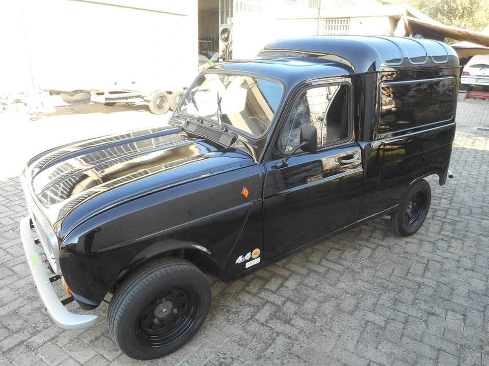 1900 Renault 4 - Image 3 of 30