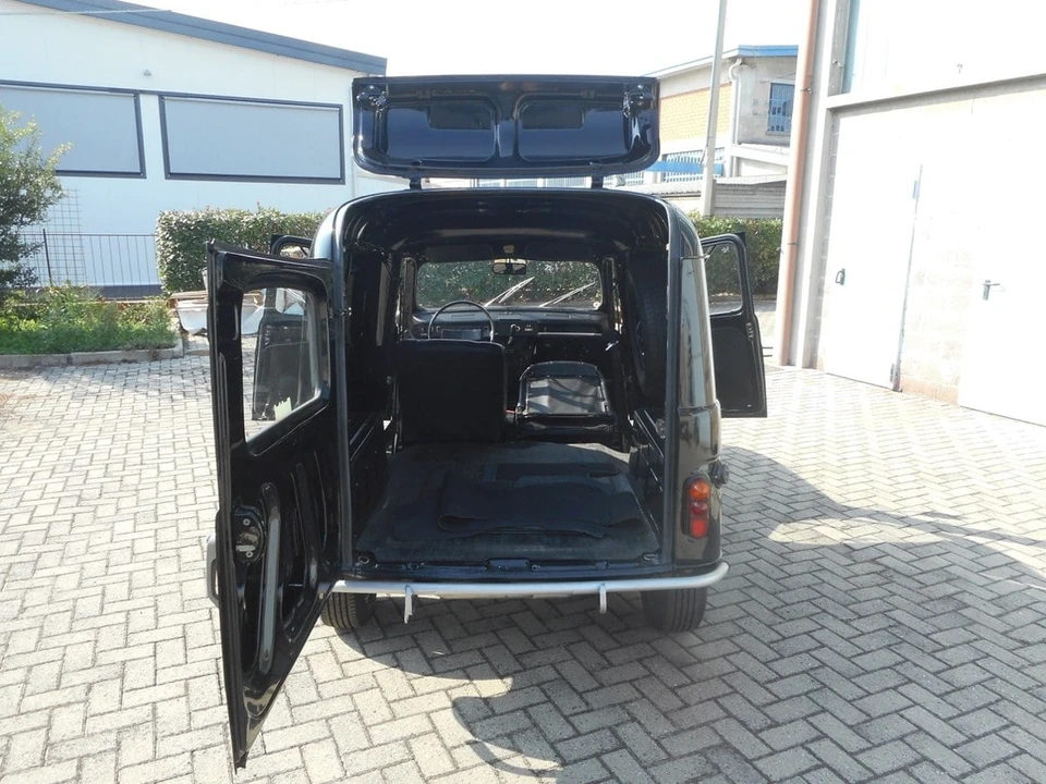 1900 Renault 4 - Image 21 of 30