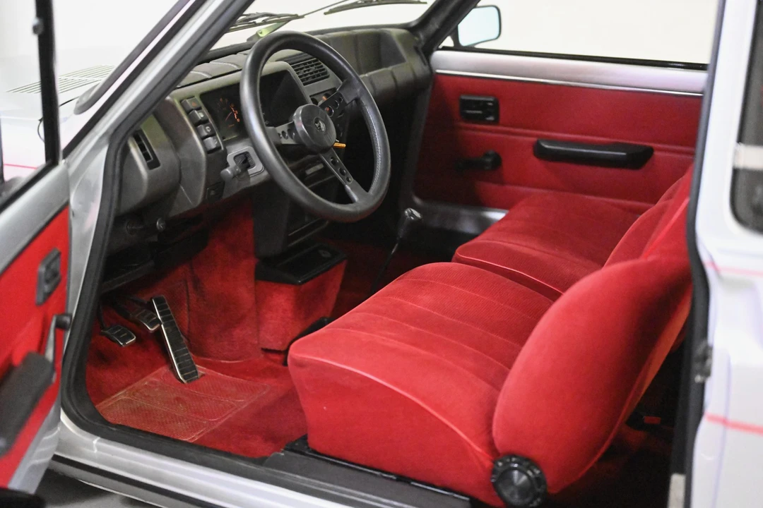1982 Renault 5 - Image 31 of 31