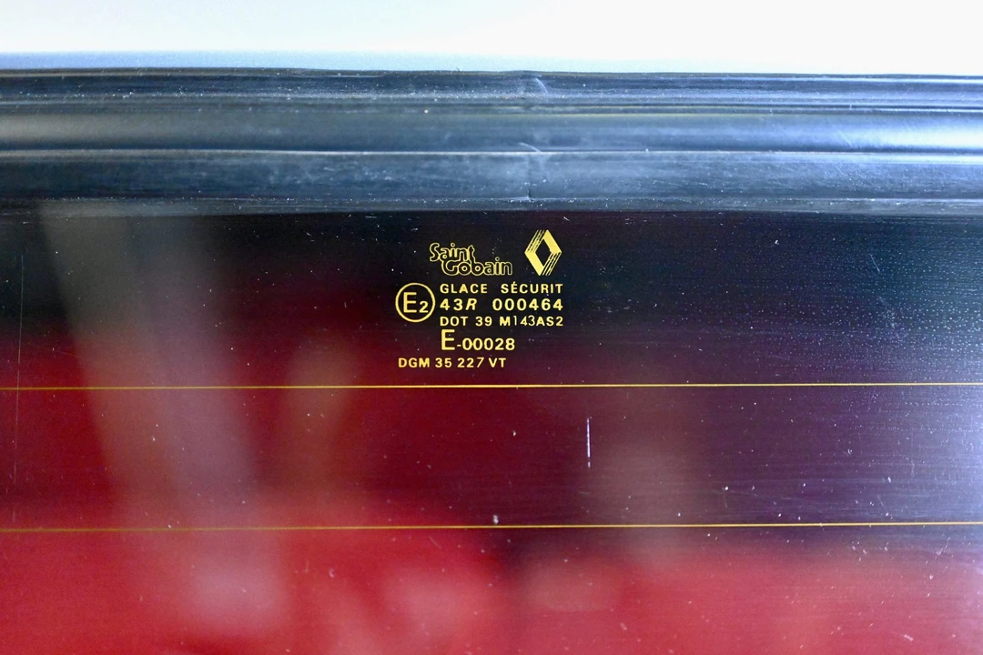 1982 Renault 5 - Image 24 of 31