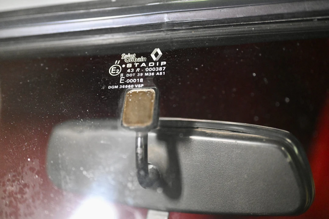 1982 Renault 5 - Image 27 of 31