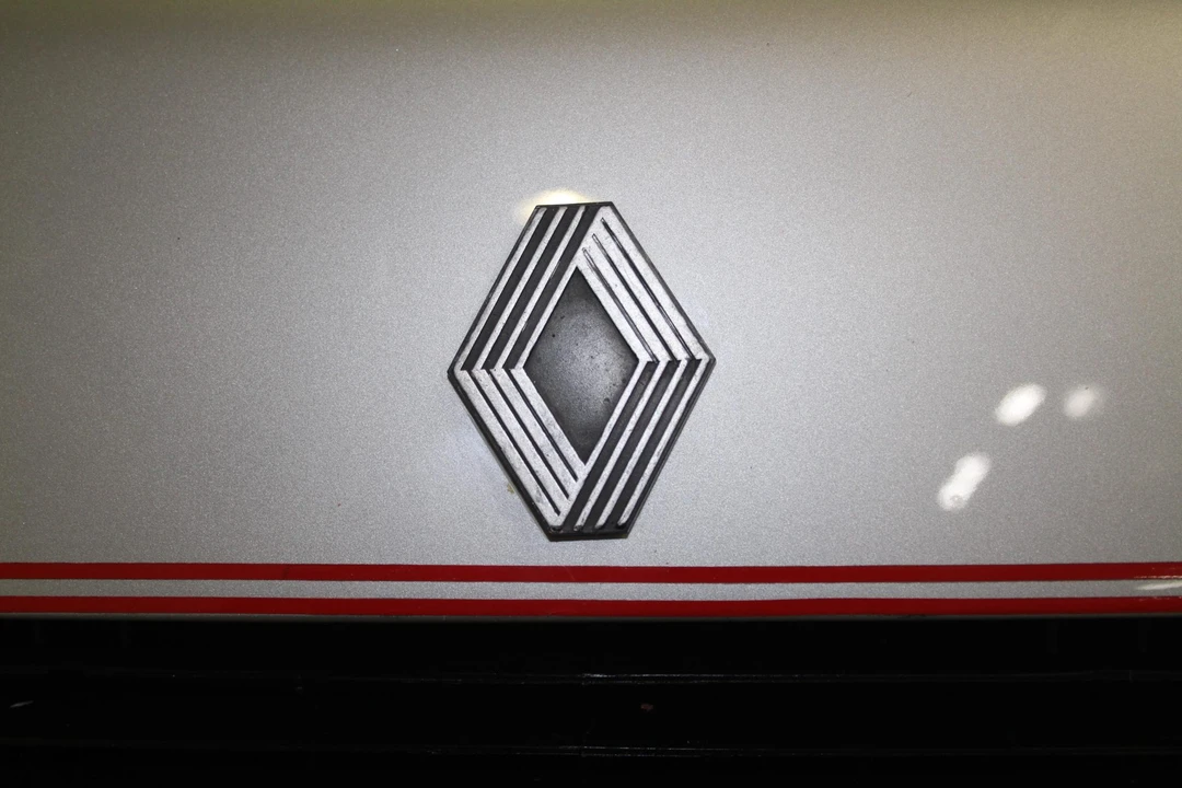 1982 Renault 5 - Image 15 of 31
