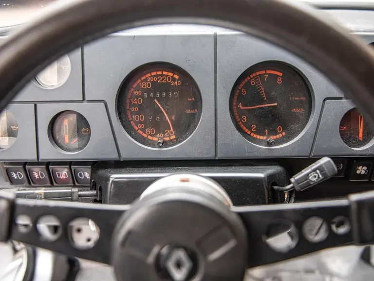 1982 Renault 5 Turbo 1 - Image 18 of 31