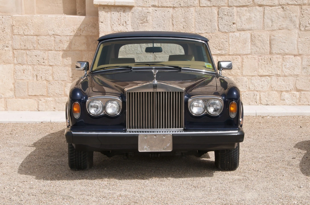1982 Rolls-Royce Corniche Series I - Image 6 of 7