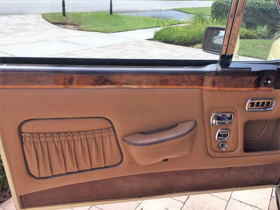 1982 Rolls-Royce Corniche Series I - Image 7 of 12