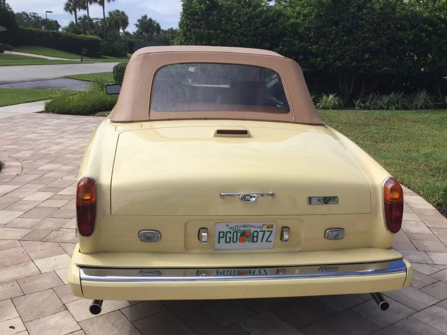 1982 Rolls-Royce Corniche Series I - Image 3 of 12