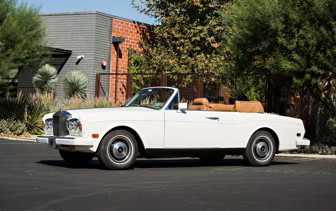 1982 Rolls-Royce Corniche Series I - Image 2 of 31