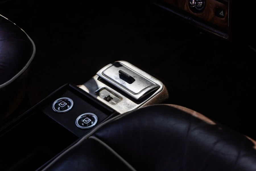 1982 Rolls-Royce Corniche Series I - Image 26 of 31