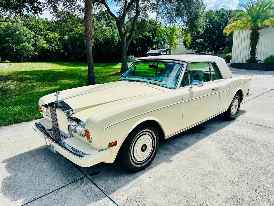 1982 Rolls-Royce Corniche Series I - Image 19 of 31